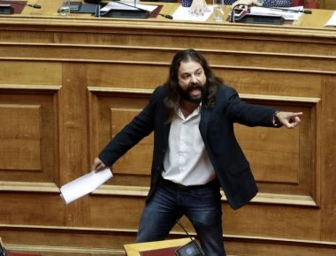 Διαγράφτηκε ο Κ.Μπαρμπαρούσης από την ΧΑ για τις «ανάσες» που έδωσε στην κυβέρνηση με τις απαράδεκτες δηλώσεις του